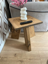 Load image into Gallery viewer, Small Side Coffee Table