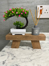 Load image into Gallery viewer, Lovely Wooden Display Shelf