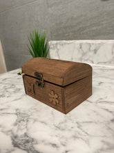 Load image into Gallery viewer, Butterfly And Flower Jewellery Box
